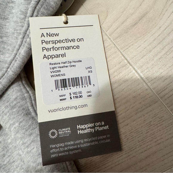 Vuori NWT Restore Half Zip Hoodie XS & S Available - Picture 4 of 6